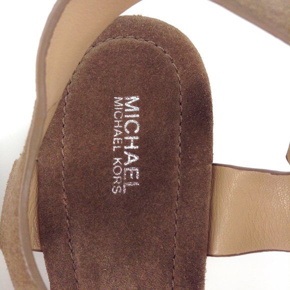 MICHAEL MICHAEL KORS Hayden Suede Platform Sandal - Picture 6 of 8